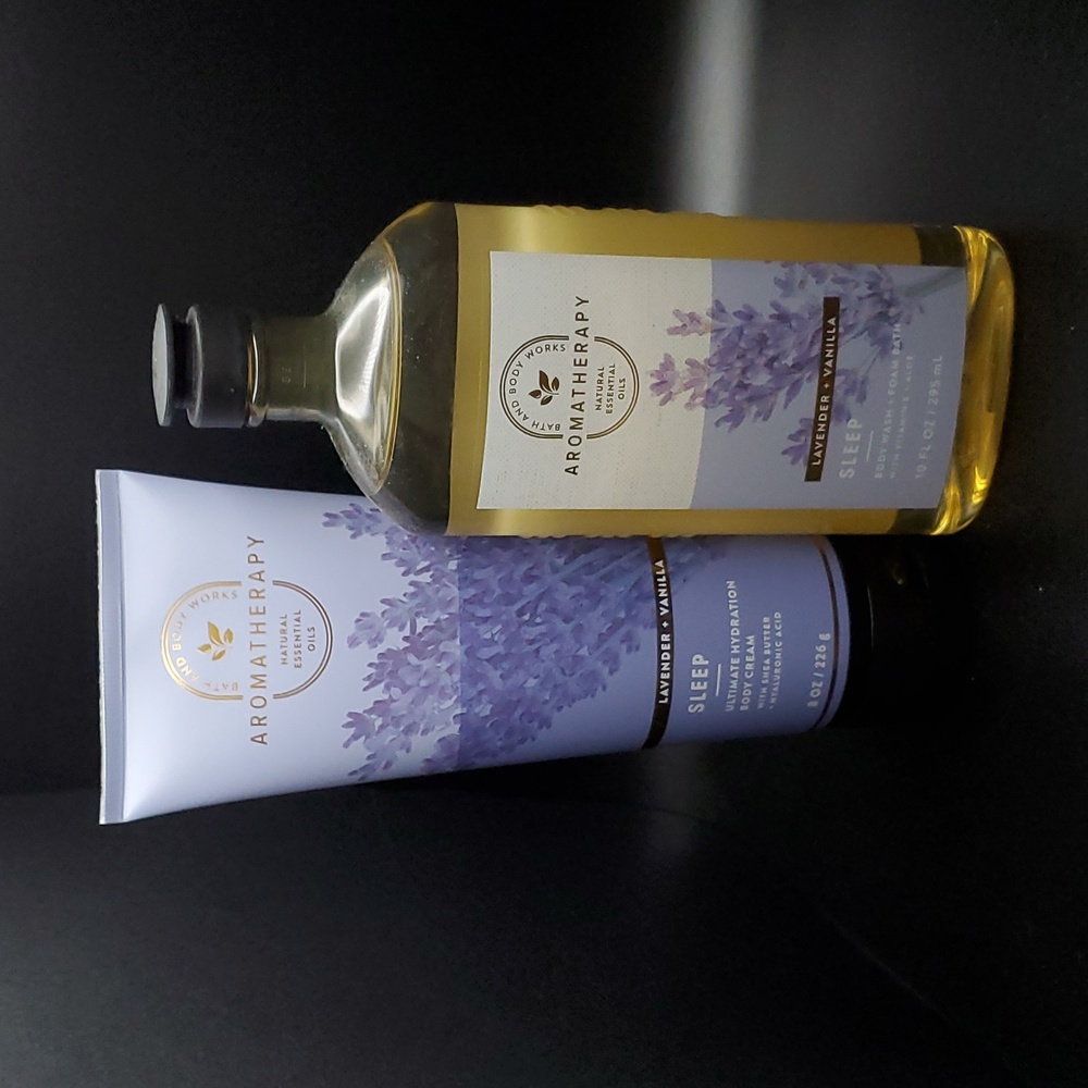 2pc Aromatherapy Lavender Vanilla Body Cream & Body Wash New!!